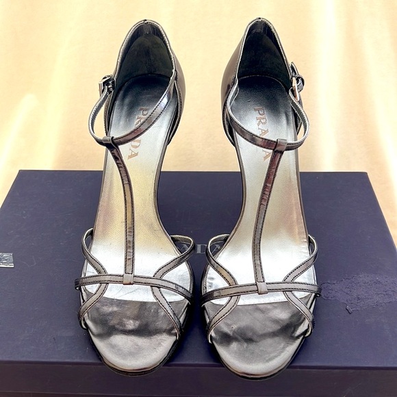 Prada Heels - Picture 2 of 15